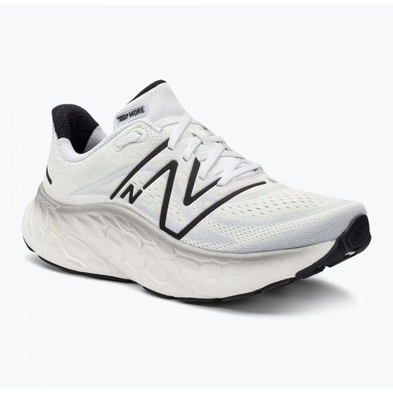 Běžecké boty New Balance Fresh Foam More v4 M NBMMORCW4 bílý 1