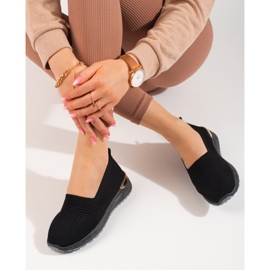 Dámské černé prolamované tenisky Shelovet černá 2