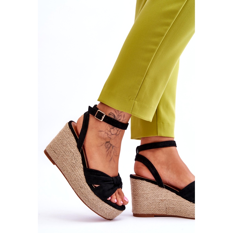 Dámské sandály na klínu černá Kendall 3