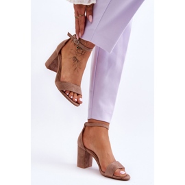 Semišové sandály na vysokém podpatku tmavě béžová Madame béžový 2