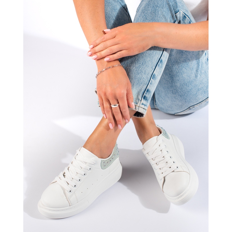 Dámské bílé tenisky Shelovet bílý 1