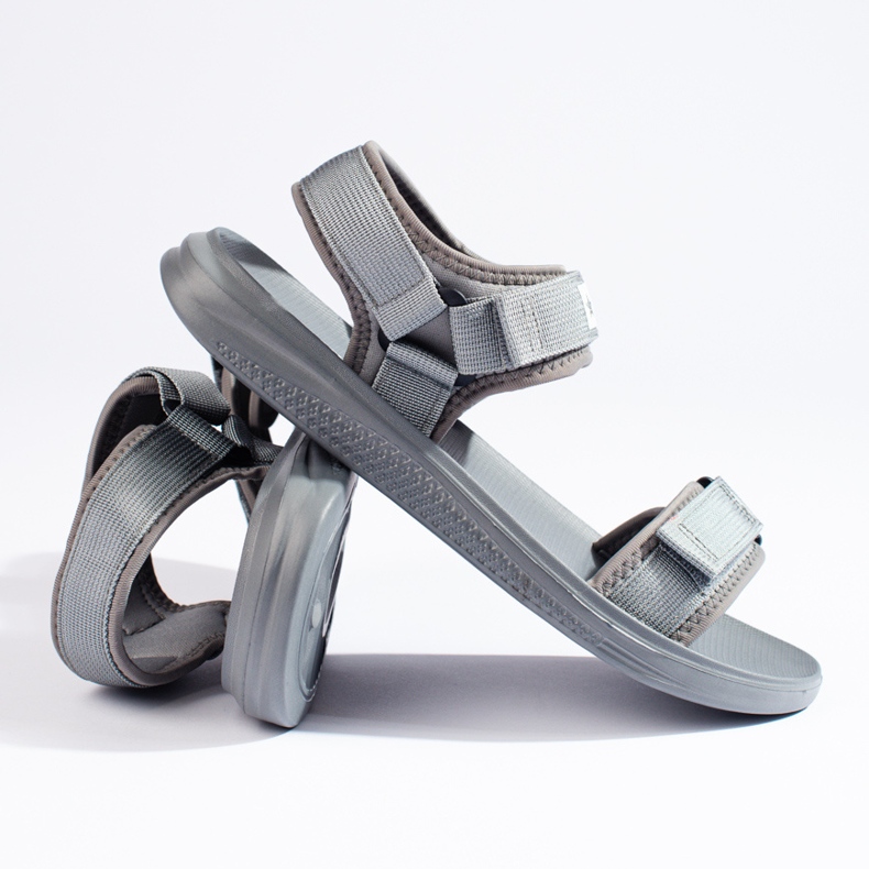 Šedé pánské sandály Big Star HH174843 šedá 2