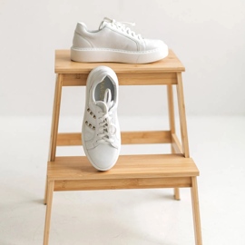 Marco Shoes Lehké tenisky se zlatými cvočky bílý 1
