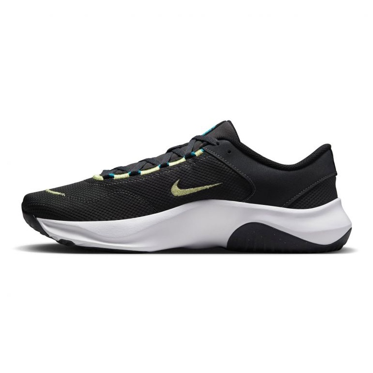 Boty Nike Legend Essential 3 Next Nature M DM1120-004 černý 1