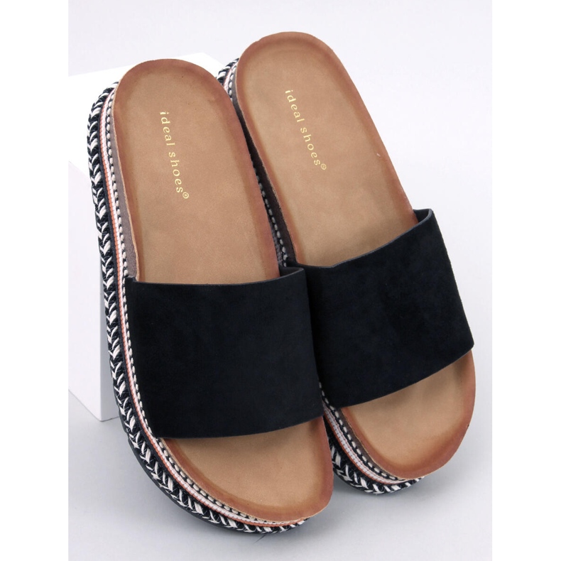 Sandály Demou Black se zdobenou podrážkou černá 1