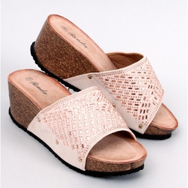 Sandály na klínku Greco Apricot béžový 1 Sandály na klínku Greco Apricot béžový 1