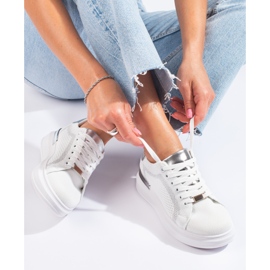 Textilní prolamované tenisky na platformě Shelovet bílé bílý 1