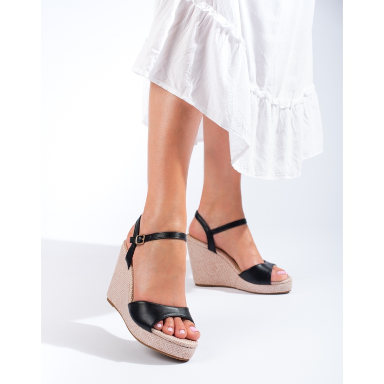 Černé espadrilky Shelovet na vysokém klínu černý 1
