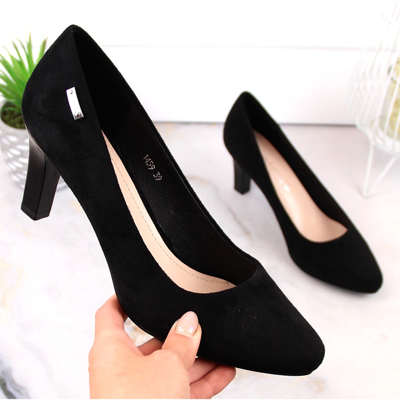 Černé semišové lodičky od Sergio Leone černá 1