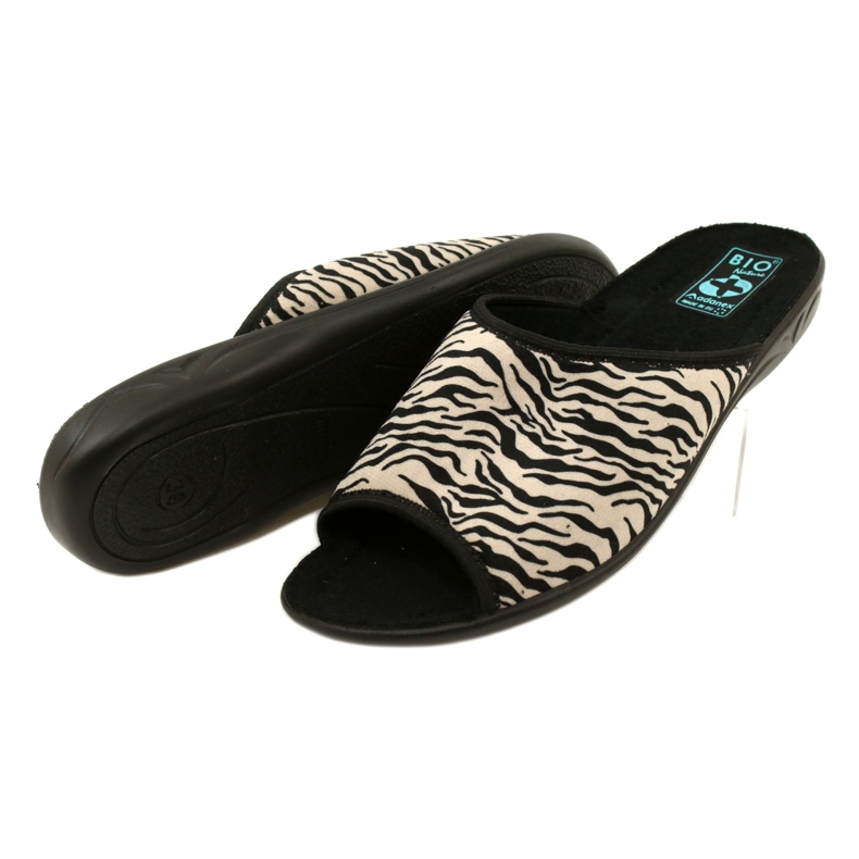 Adanex Dámské pantofle Sara 15773 Leopard print černý 5