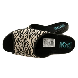 Adanex Dámské pantofle Sara 15773 Leopard print černý 6