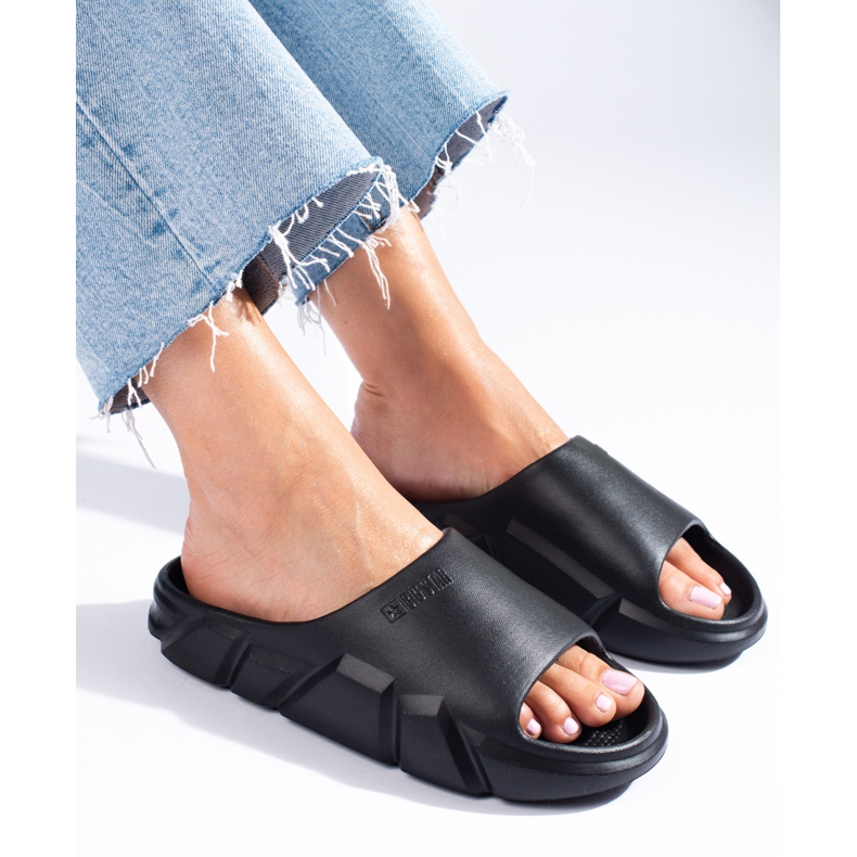 Dámské černé pantofle Big Star LL274594906 černá 1