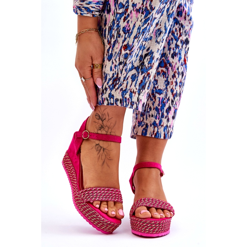 Klasické dámské fuchsiové sandály na klínu růžový 1