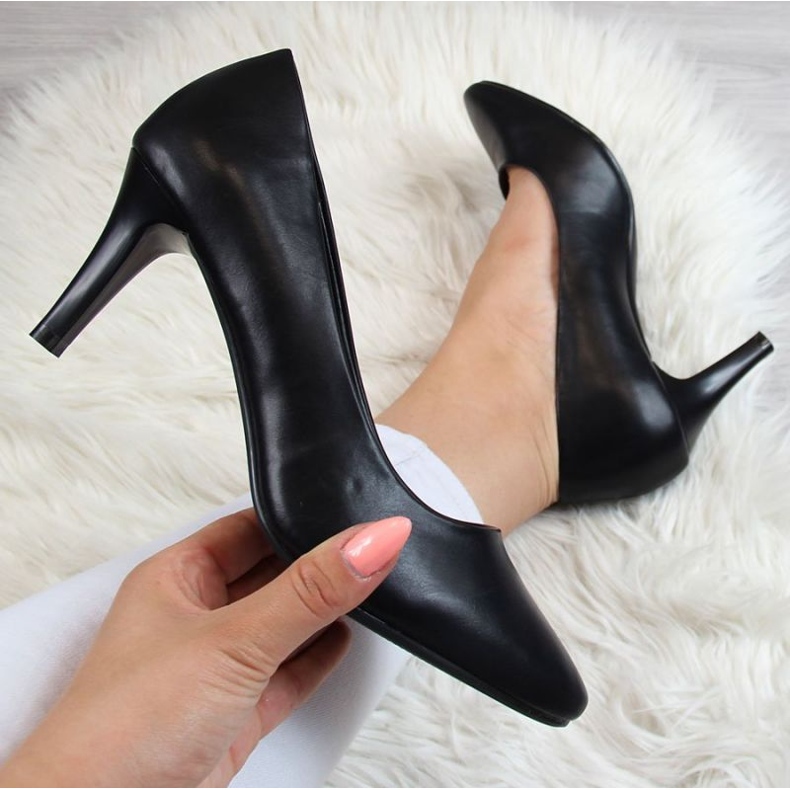 Černé lodičky Sergio Leone W SK149C černý 1