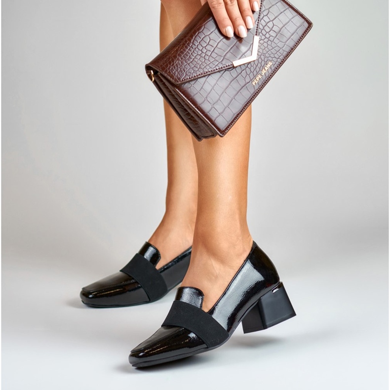 La.Fi Lakované lodičky na nízkém podpatku černá 1 La.Fi Lakované lodičky na nízkém podpatku černá 1