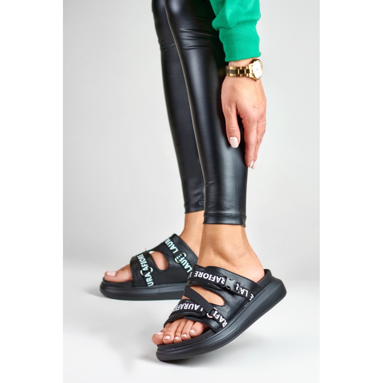 Stylové černé pantofle značky La.Fi černá 2