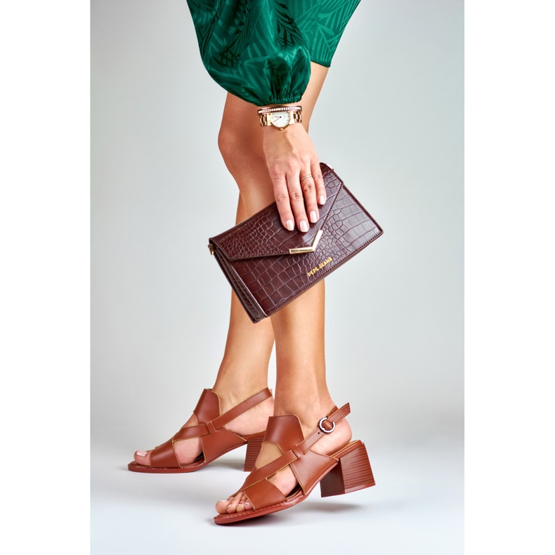 La.Fi Hnědé kožené sandály na jehlách hnědý 2