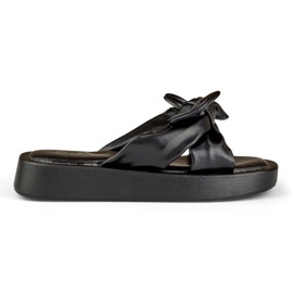 Dámské černé pantofle vyrobené z ekokůže černý 2