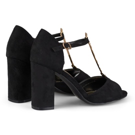 Elegantní sandály na vysokém podpatku se zlatým zdobením černá 1