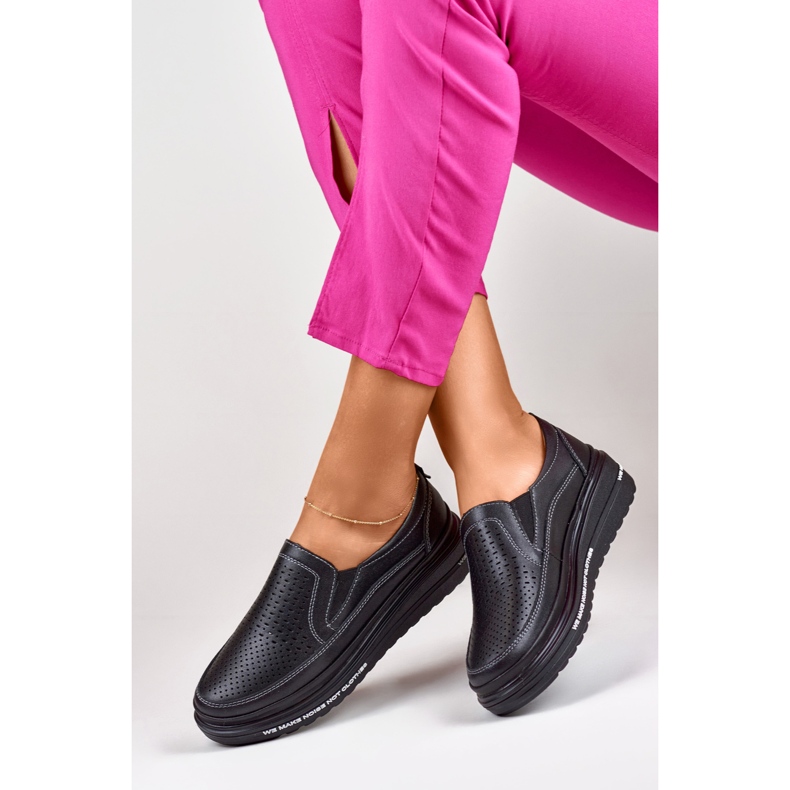 Dámské prolamované boty vyrobené z přírodní kůže černá 2 Dámské prolamované boty vyrobené z přírodní kůže černá 2