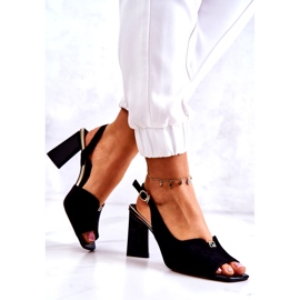 S. BARSKI Dámské semišové sandály na příspěvku s ozdobou černou černá 2