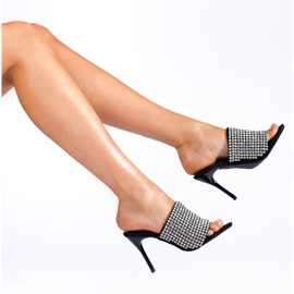 Elegantní sandály Shelovet na černém podpatku se zirkony černá 1