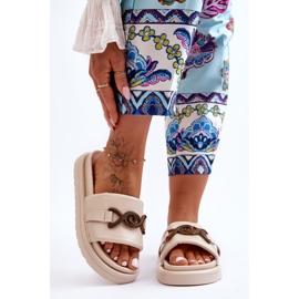 Dámské sandály s béžovým versem 1 Dámské sandály s béžovým versem 1