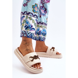 Dámské sandály s béžovým versem 2 Dámské sandály s béžovým versem 2