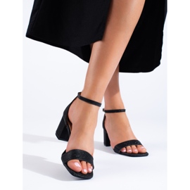 Černé sandály Shelovet na podpatku černá 2