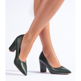 Tmavě zelené lodičky na jehlách od Shelovet zelená 1