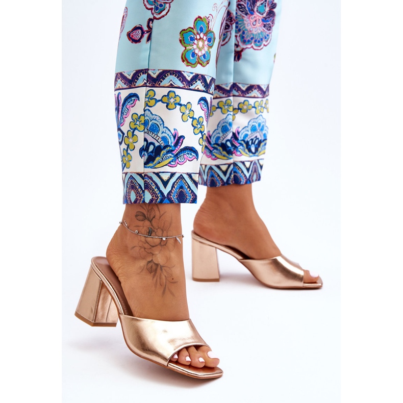 Dámské kožené klasické pantofle Rose Gold Loara zlatý 1