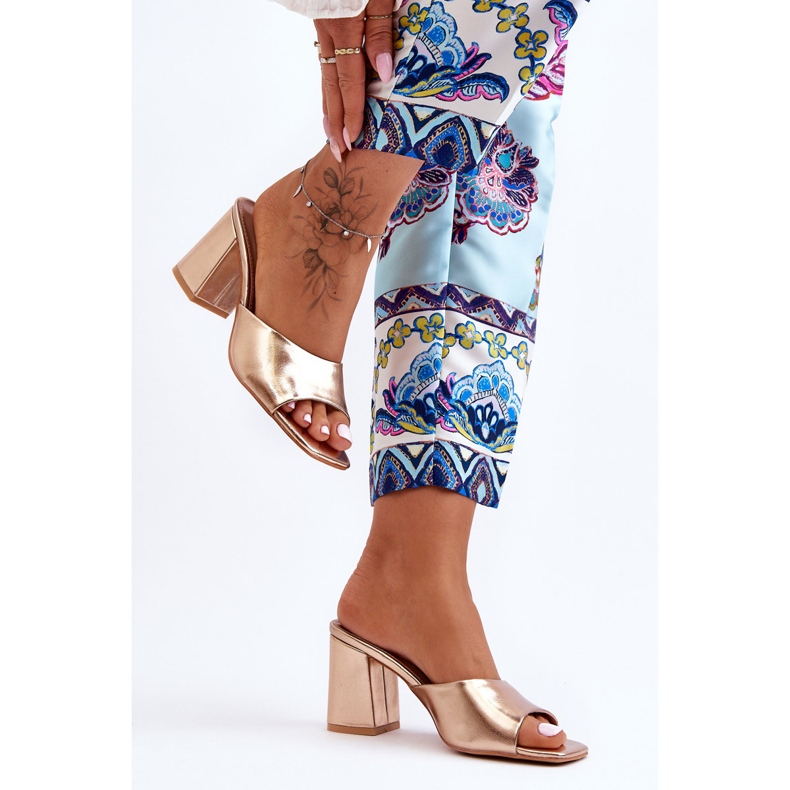 Dámské kožené klasické pantofle Rose Gold Loara zlatý 2