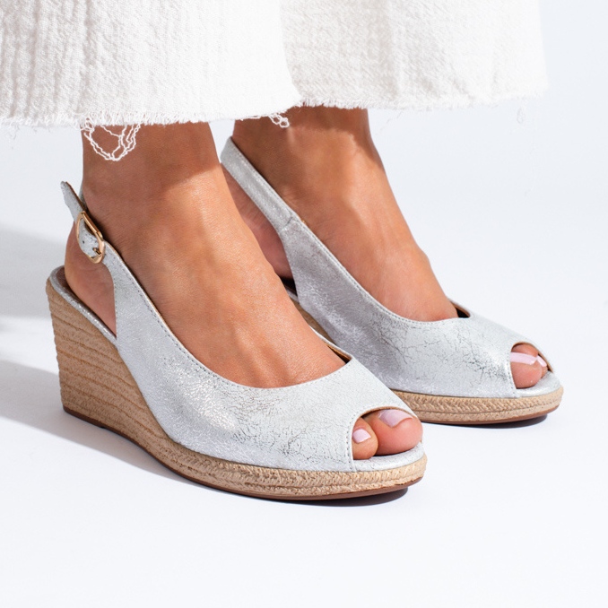 W. Potocki Elegantní stříbrné sandály na klínku značky Potocki stříbrný 1