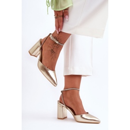 Kožené lodičky S Ozdobným Páskem Zlatá Lirosa zlatý 1