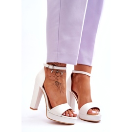 Bílé sandály Mandy na vysokém podpatku bílý 1 Bílé sandály Mandy na vysokém podpatku bílý 1