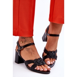 Kožené Sandály Na černém Podpatku Meriel černá 2