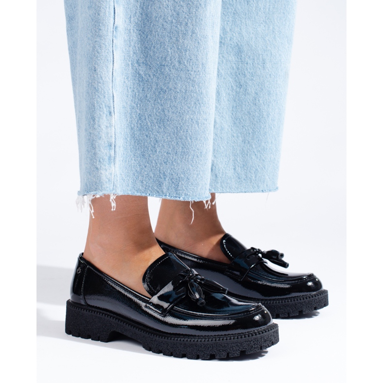 W. Potocki Černé dámské mokasíny vyrobené z lakované kůže Potocki černá 1