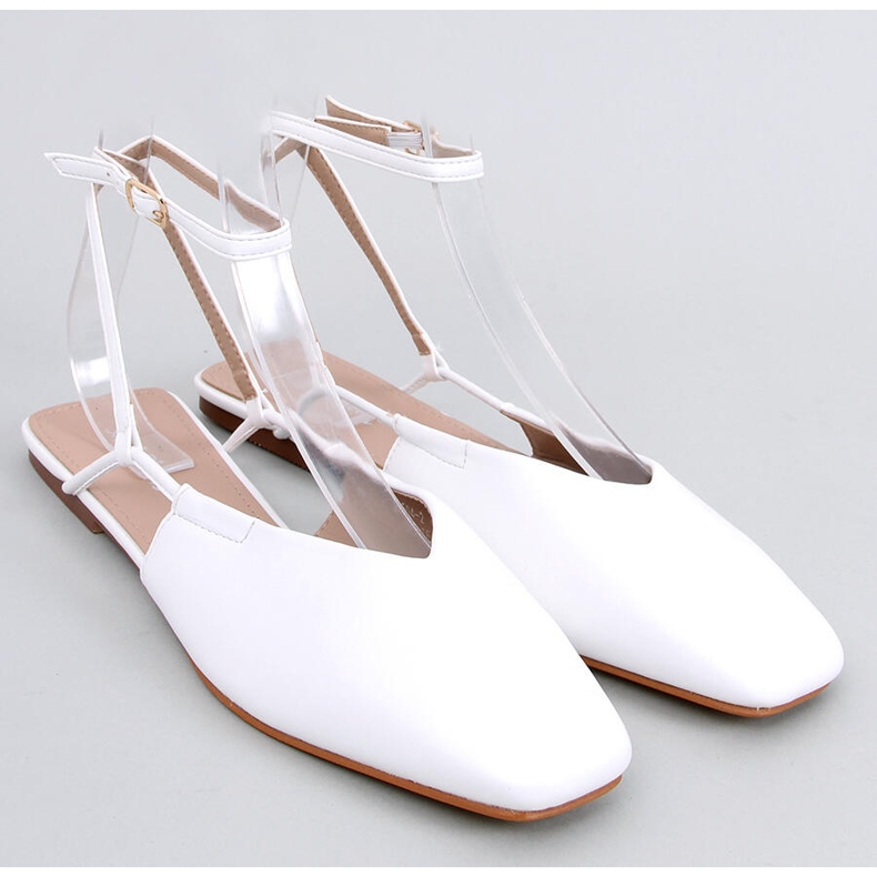 Baleríny s otevřeným podpatkem od Gianna White bílý 1