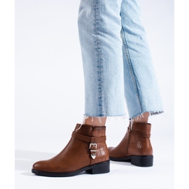 Hnědé klasické dámské kozačky Shelovet hnědý 1