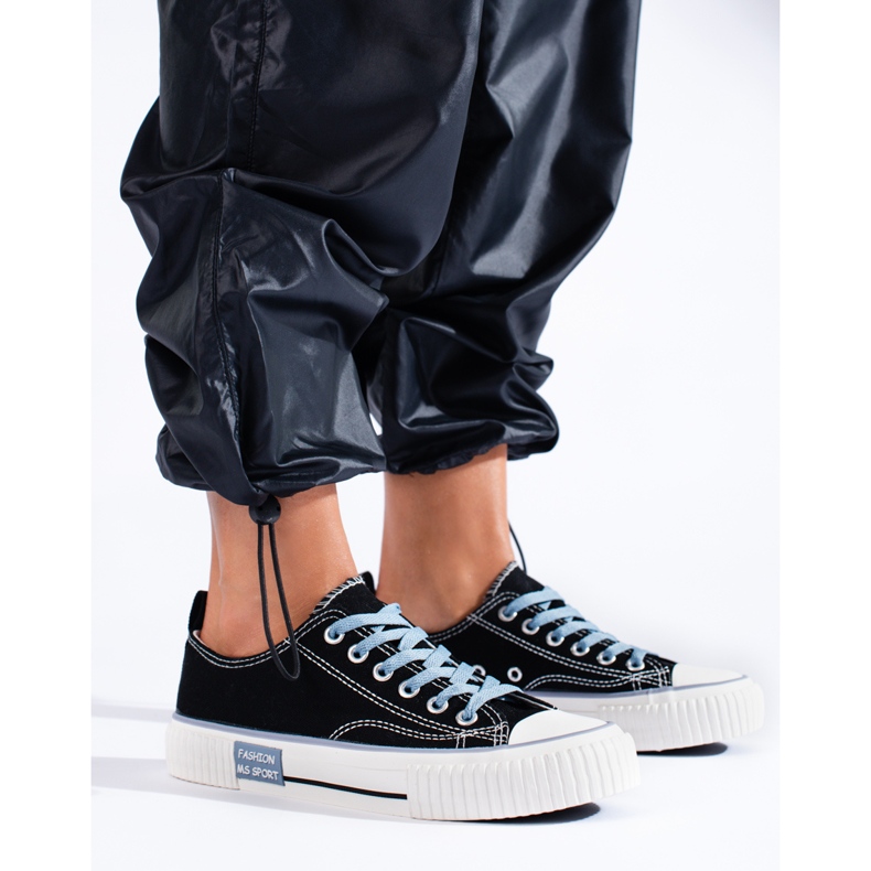 Černé dámské nízké tenisky Shelovet černá 1 Černé dámské nízké tenisky Shelovet černá 1