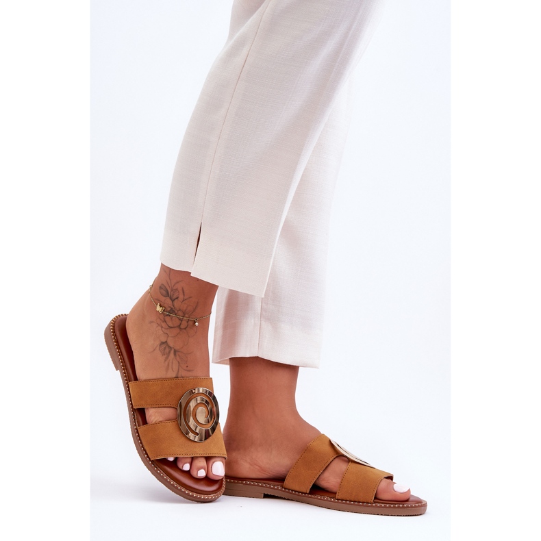 Módní pantofle se zrcadlovým zdobením Camel Deep Breath hnědý 1