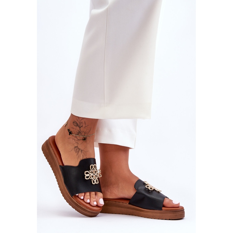 PG1 Dámské černé pantofle na platformě Azera s ozdobou černá 1