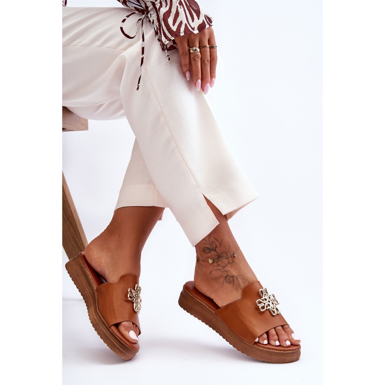 PG1 Dámské kožené pantofle na platformě s ozdobou Hnědá Azera hnědý 1