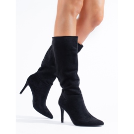 Černé semišové kozačky na podpatku značky Shelovet černá 1