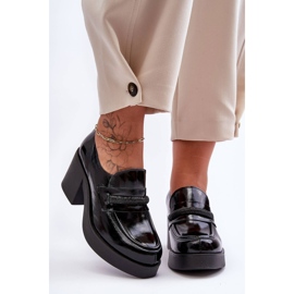 Lemar Kožené Brogues Na Podpatku S černým Gelanor Dekorací 1
