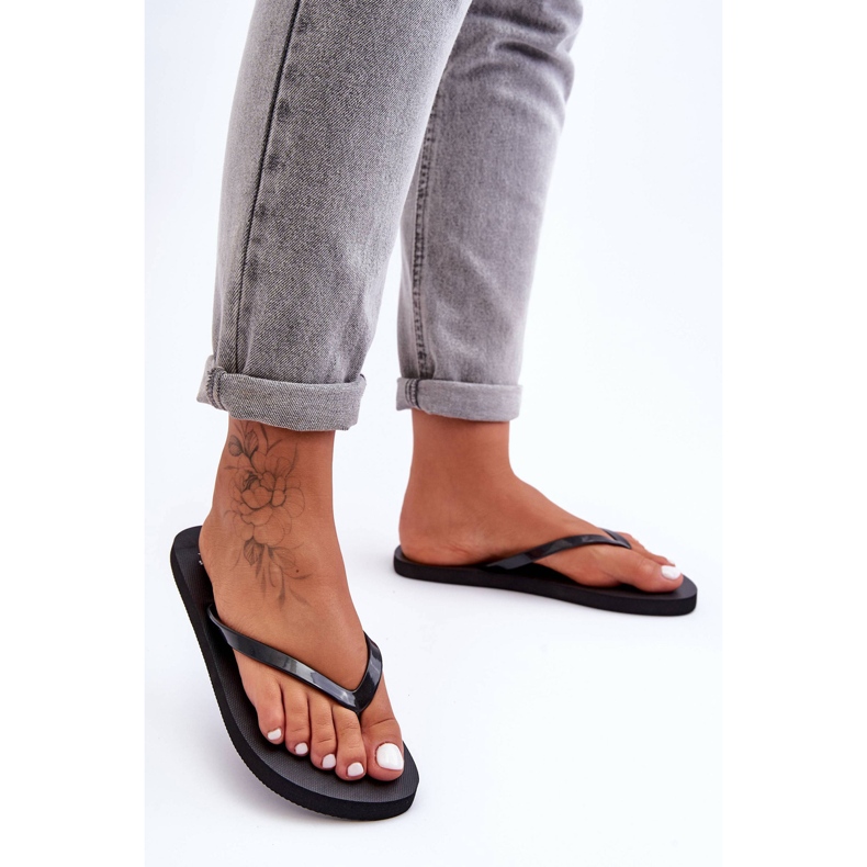 Dámské žabky 4F 4FSS23FFLIF064-21S Černá 1