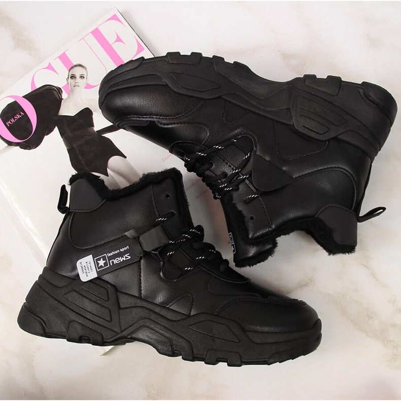 News Dámské zateplené tenisky se silnou podrážkou, černé NOVINKY černá 2