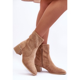 PG1 Semišové prolamované boty na vysokém podpatku tmavě béžové perly béžový 2