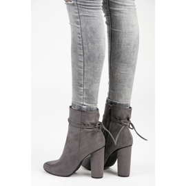 Vices New Collection Semišové kotníkové boty na sloupek šedá 5