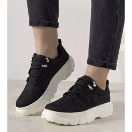 Černé sportovní tenisky s vysokou podrážkou Luna černá 1